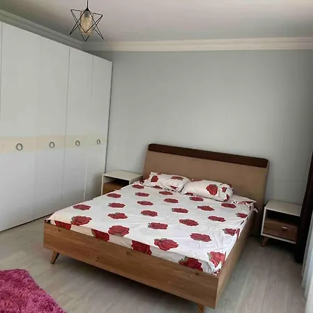 Plaja Yakin Konforlu Aile Yuvasi Apartment Piraziz